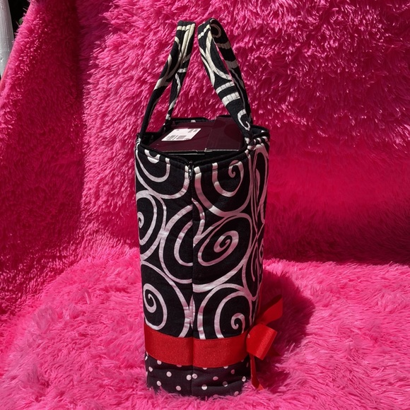 Cheerful funky quilted zipper tote red/black/white w/bow. - Picture 2 of 8